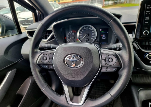 Toyota Corolla cena 89900 przebieg: 124798, rok produkcji 2020 z Suchań małe 436